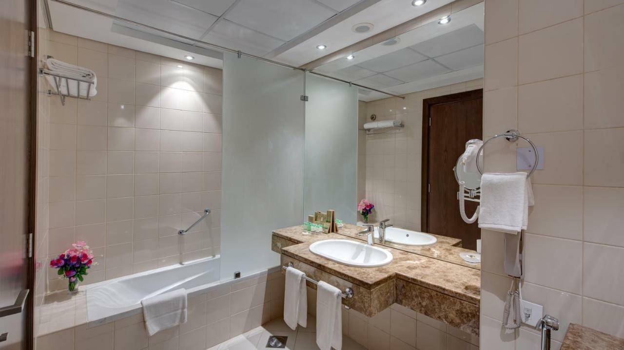 Center Hotel Sharjah Exterior foto